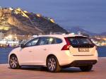 Volvo V60 Plug-in Hybrid 2011 года